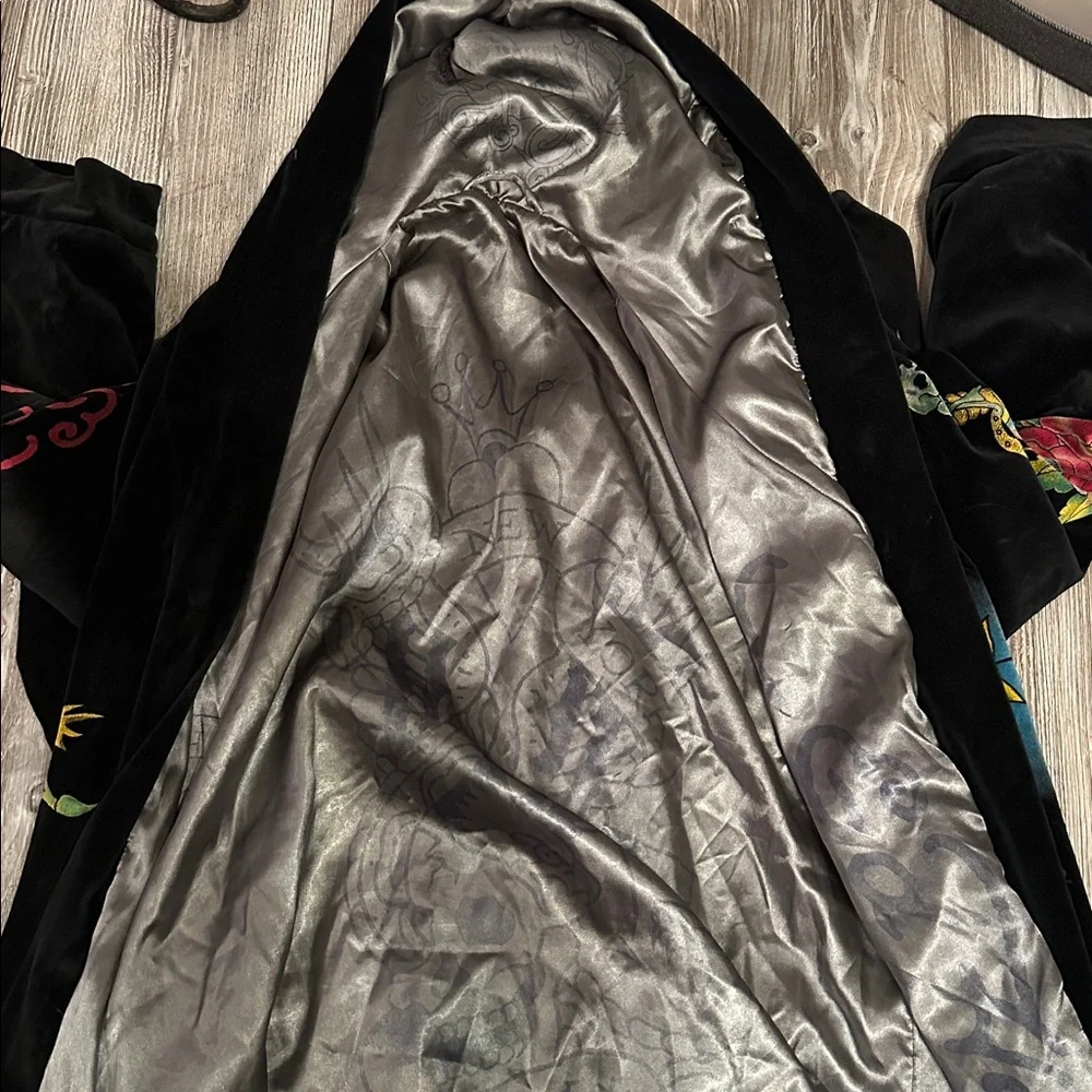 Y2K Ed Hardy Velvet Robe Coat Skull Tattoo Graphic Black S/M Luxury Streetwear - Picture 10 of 15